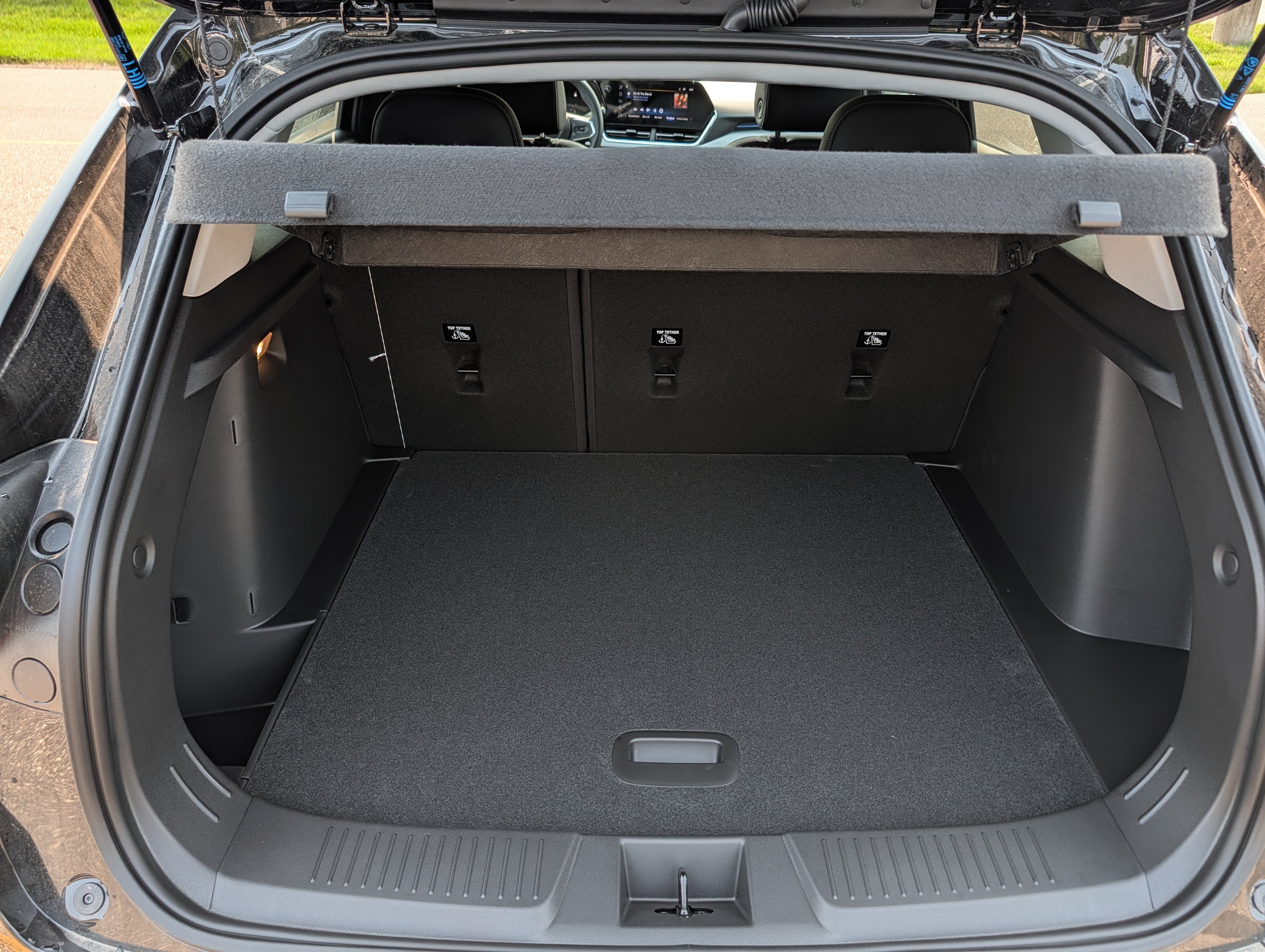 New 2026 Chevrolet Trax LT w/ Sunroof Package FWD image 10