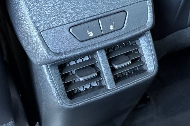 New 2026 GMC Terrain Elevation w/ Elevation Premium Package AWD/4WD image 14