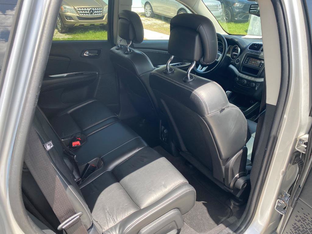 Used 2012 Dodge Journey R/T w/ Flexible Seating Group AWD/4WD image 20