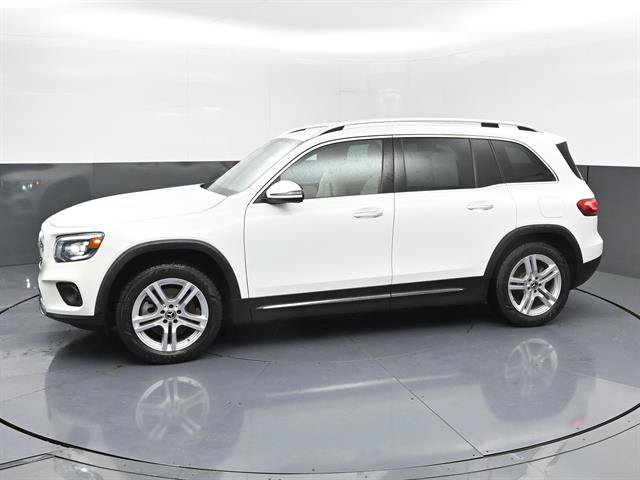 Used 2023 Mercedes-Benz GLB 250 w/ Premium Package image 24