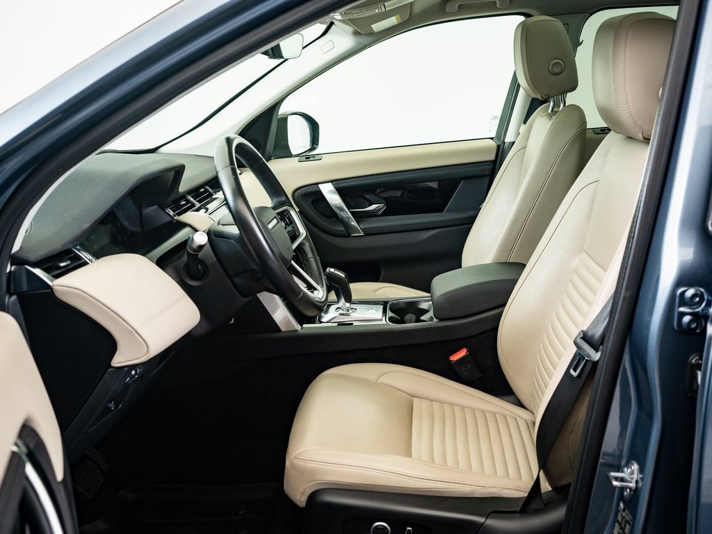 Used 2022 Land Rover Discovery Sport SE image 18
