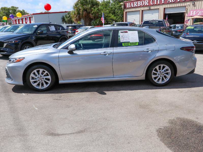 Used 2023 Toyota Camry LE image 2