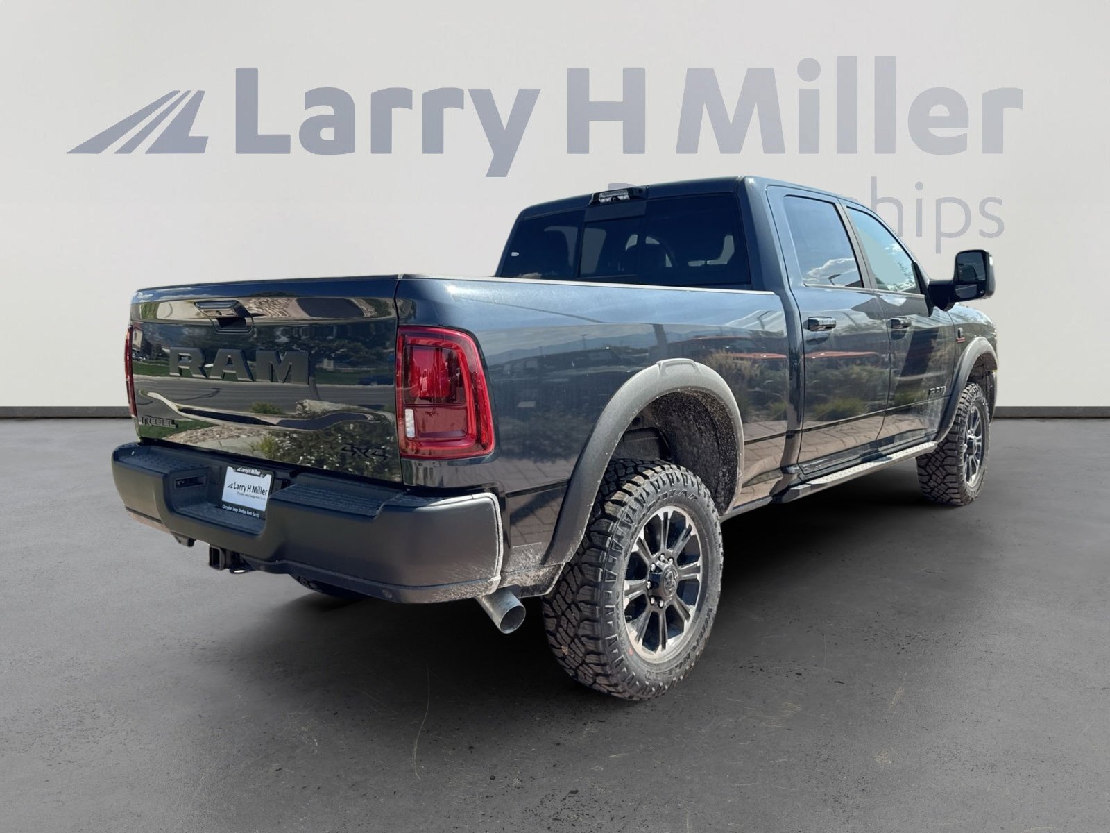 New 2025 RAM 2500 Rebel w/ Rebel Level 1 Equipment Group AWD/4WD image 8