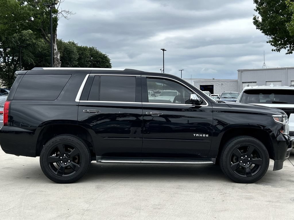 Used 2018 Chevrolet Tahoe Premier RWD image 3