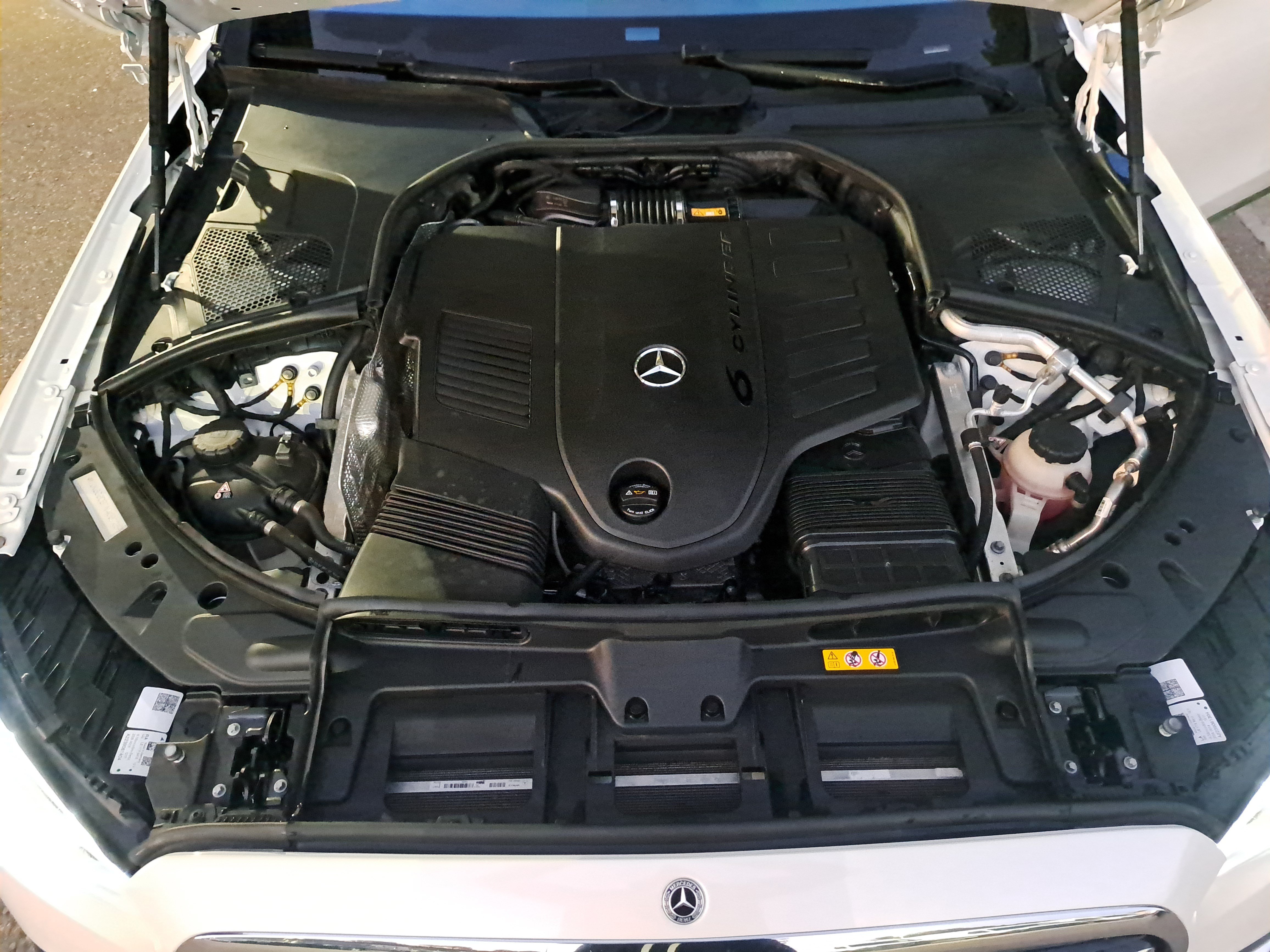 Certified 2022 Mercedes-Benz S 500 4MATIC image 31