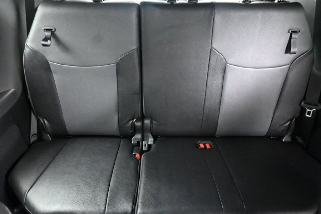Used 2024 Toyota Sienna XSE w/ XSE Plus Package AWD/4WD image 20
