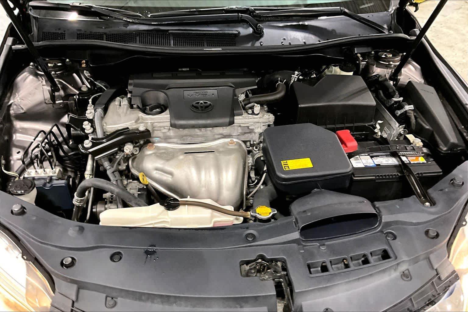 Used 2015 Toyota Camry LE FWD image 30