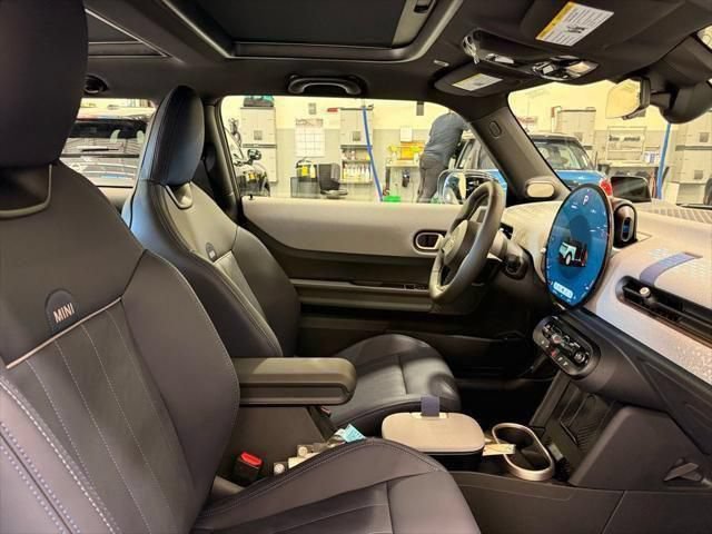Used 2026 MINI Cooper S FWD image 23