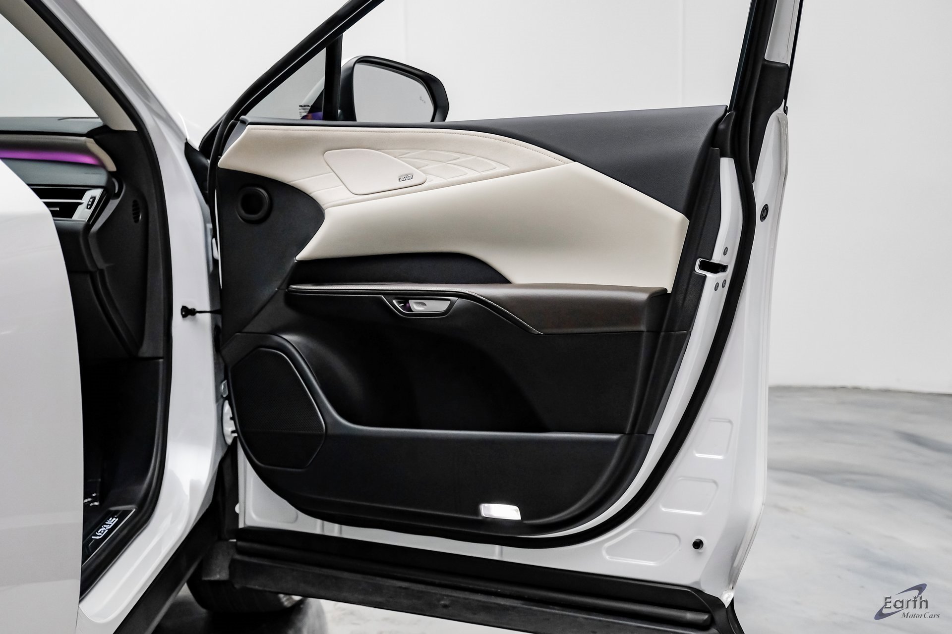 Used 2023 Lexus RX 350 FWD image 76