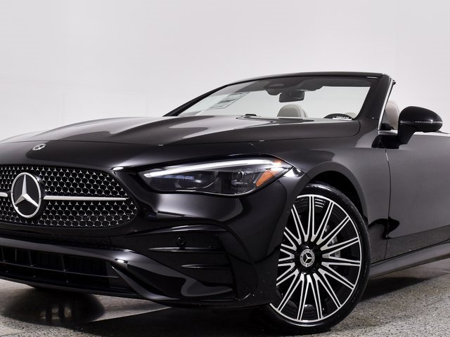 New 2026 Mercedes-Benz CLE 450 4MATIC Cabriolet image 3