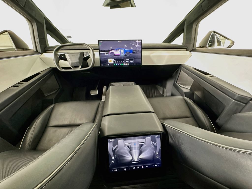 Used 2024 Tesla Cybertruck Cyberbeast AWD/4WD image 40