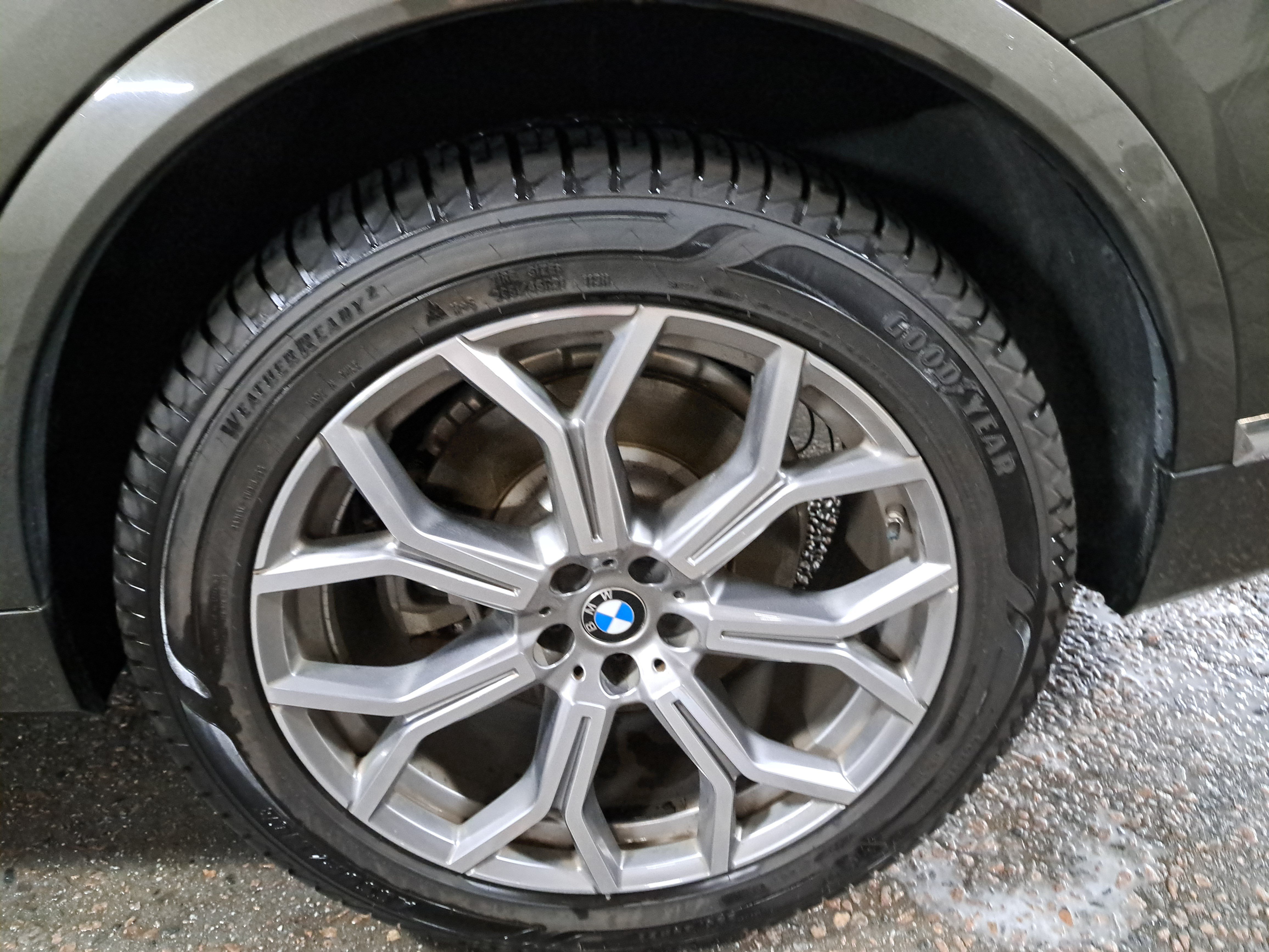 Used 2020 BMW X7 xDrive40i w/ Executive Package AWD/4WD image 34