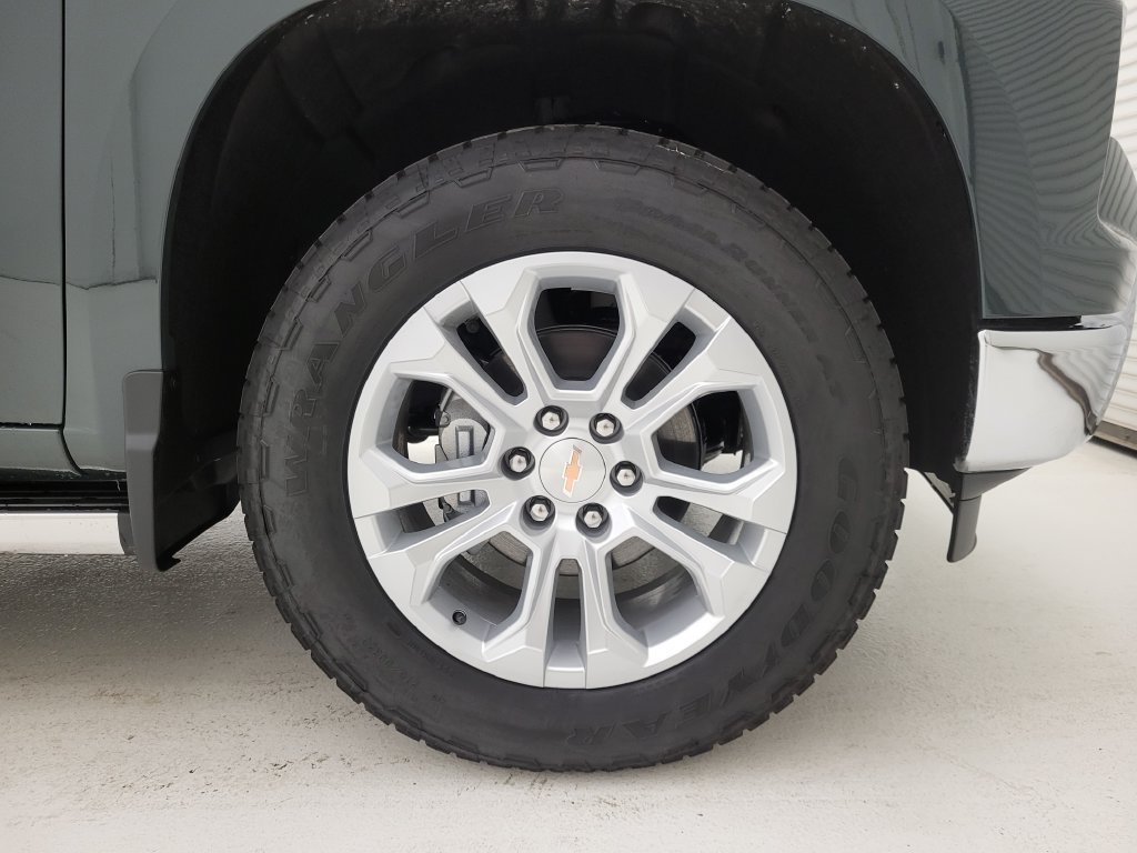 New 2026 Chevrolet Silverado 1500 LTZ AWD/4WD image 33
