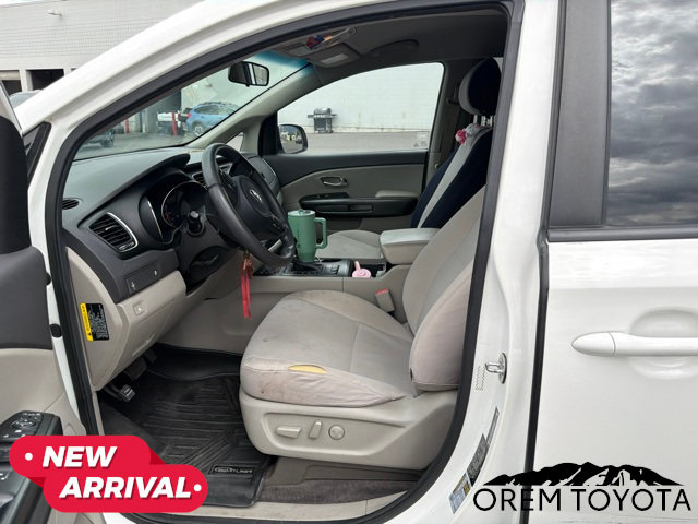 Used 2016 Kia Sedona LX FWD image 10