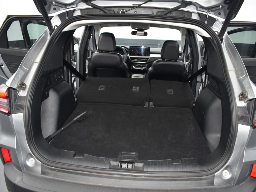 Used 2024 Ford Escape Platinum image 22