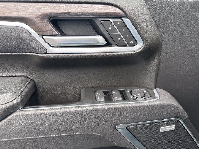 Used 2026 Chevrolet Silverado 1500 LTZ AWD/4WD image 11