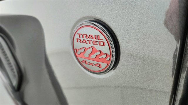 Used 2025 Jeep Wrangler Unlimited Rubicon image 18