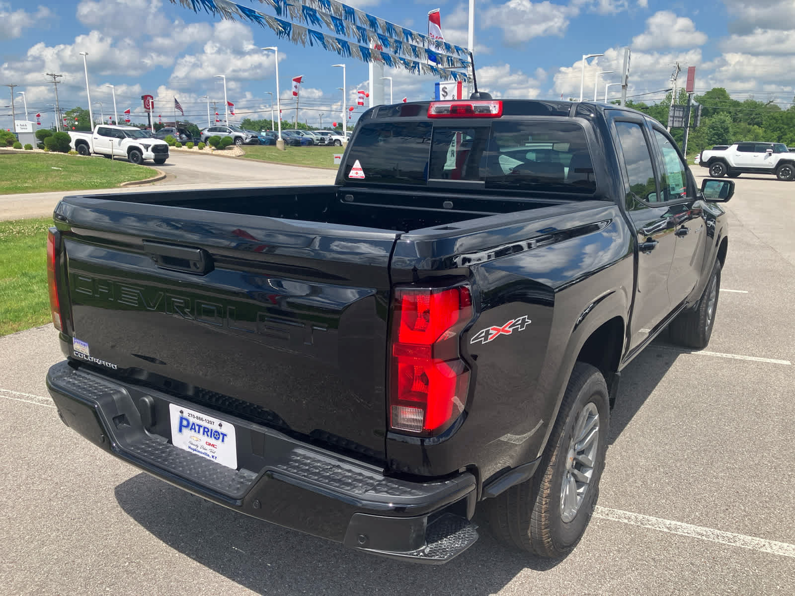 New 2026 Chevrolet Colorado LT w/ LT Convenience Package AWD/4WD image 8