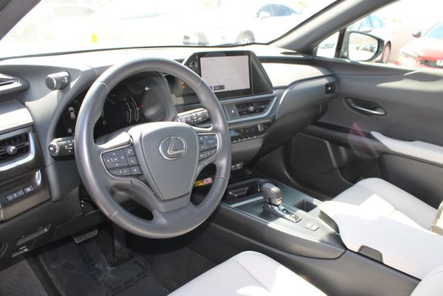 Certified 2025 Lexus UX 300h FWD image 12