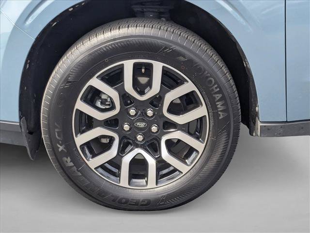 Used 2022 Ford Maverick Lariat w/ Lariat Luxury Package FWD image 20
