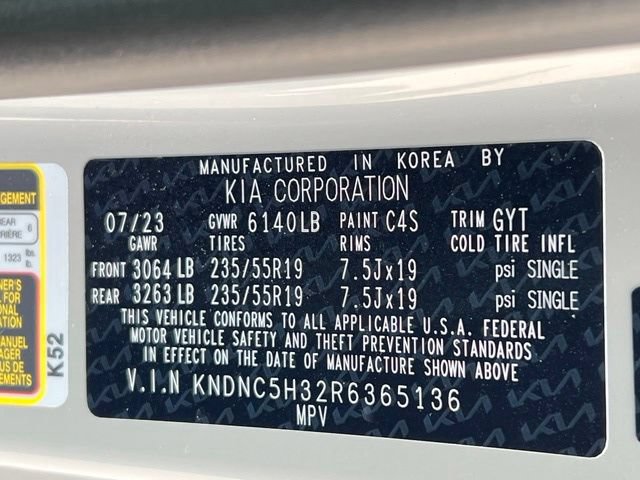 Certified 2024 Kia Carnival EX FWD image 39