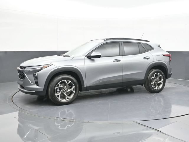 New 2026 Chevrolet Trax LT w/ Driver Confidence Package FWD image 5