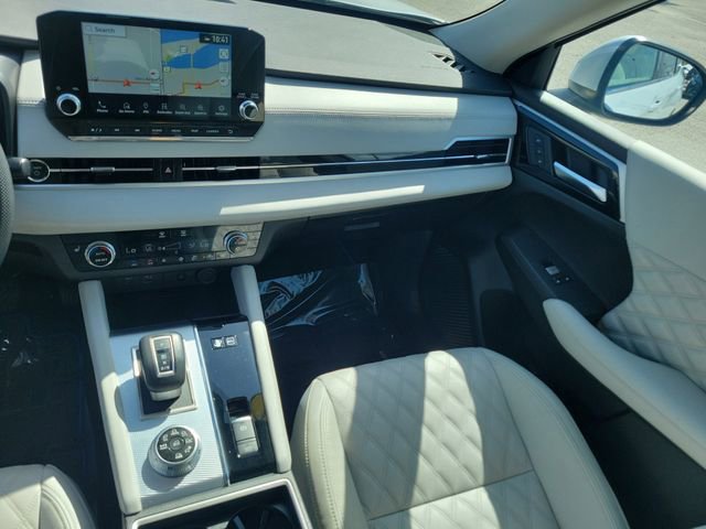 Used 2024 Mitsubishi Outlander SEL image 19