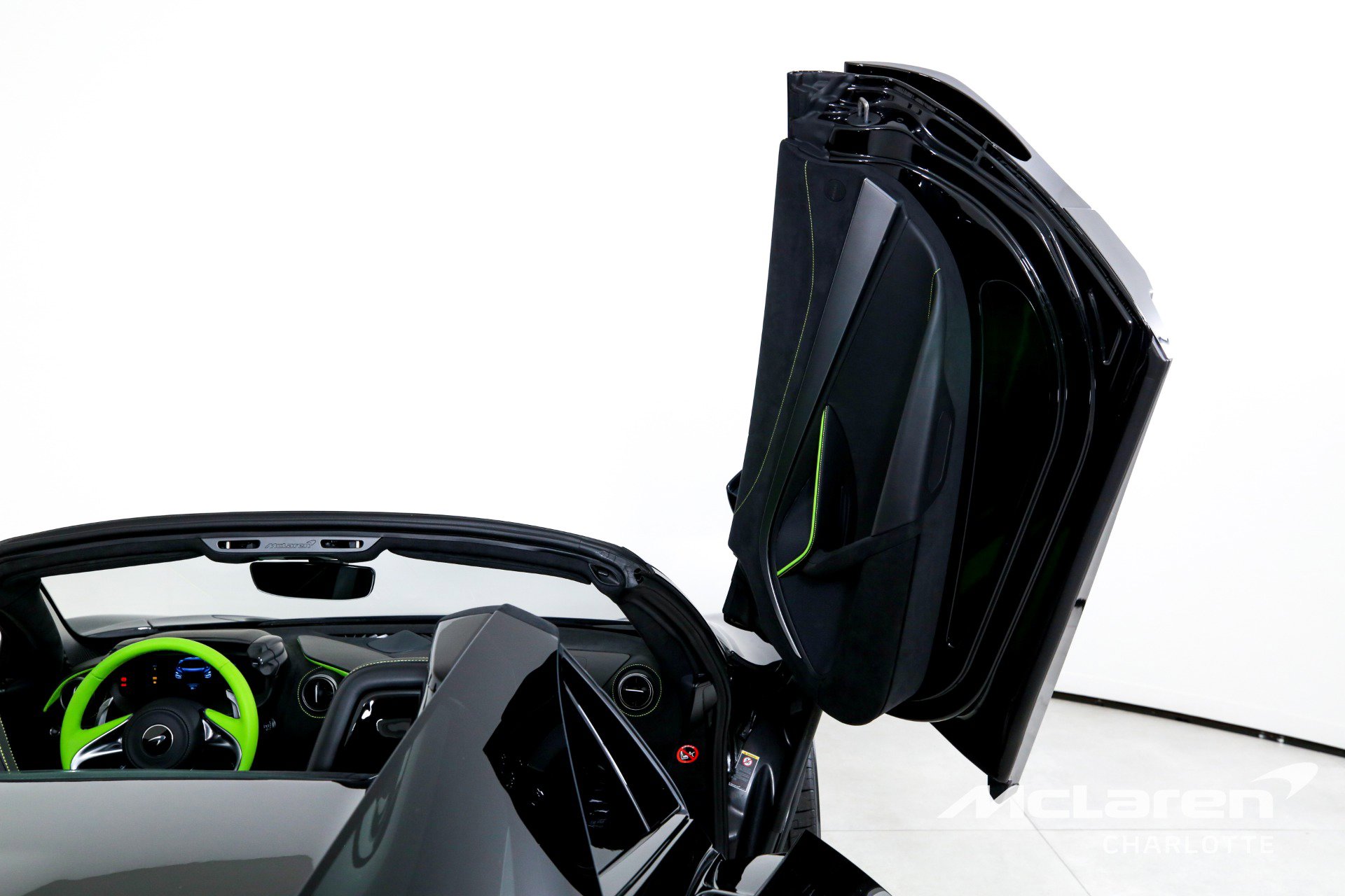 New 2026 McLaren 750S image 19