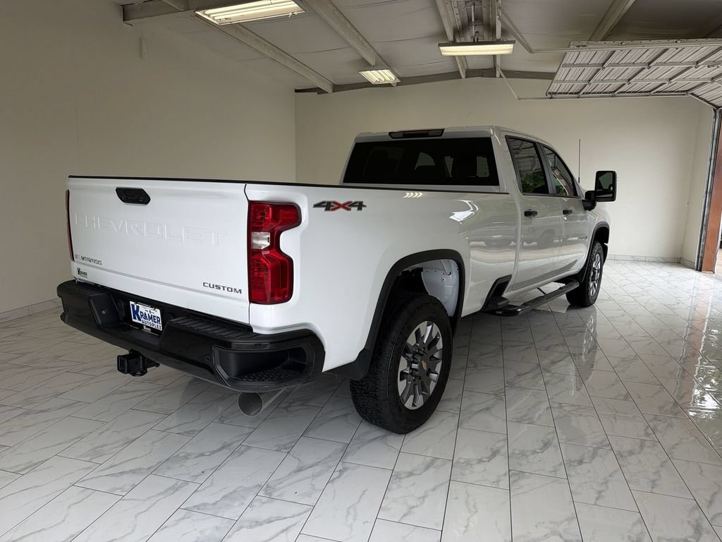Used 2025 Chevrolet Silverado 2500 Custom w/ Custom Value Package AWD/4WD image 8