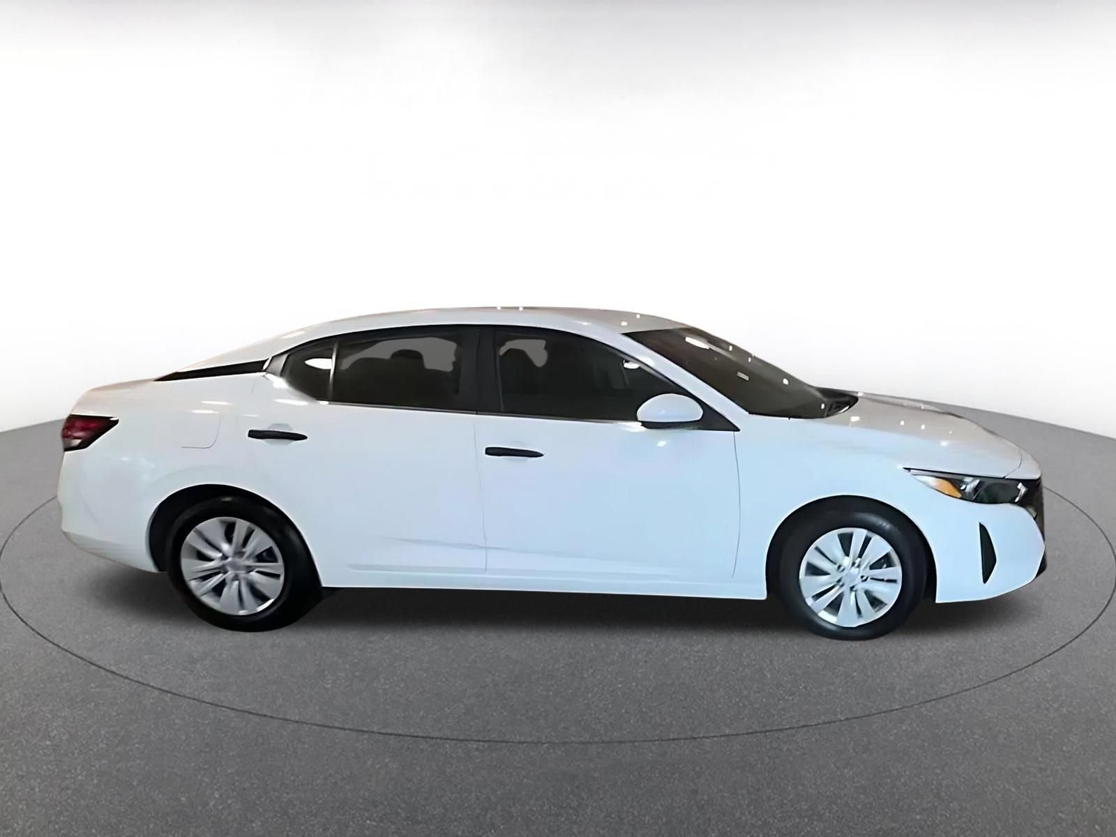 Used 2025 Nissan Sentra S FWD image 15