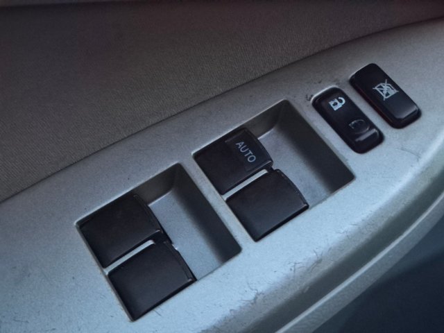 Used 2011 Toyota Corolla LE FWD image 8