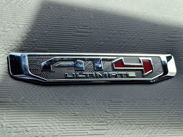 New 2026 GMC Yukon XL AT4 Ultimate w/ LPO, Floor Liner Package AWD/4WD image 22