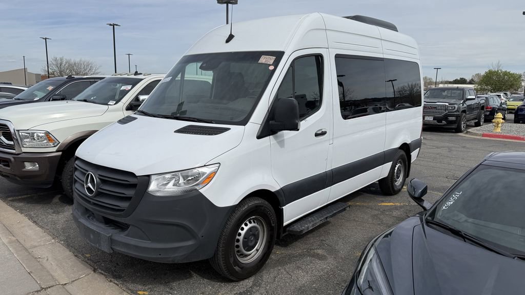 Used 2024 Mercedes-Benz Sprinter 2500 image 2