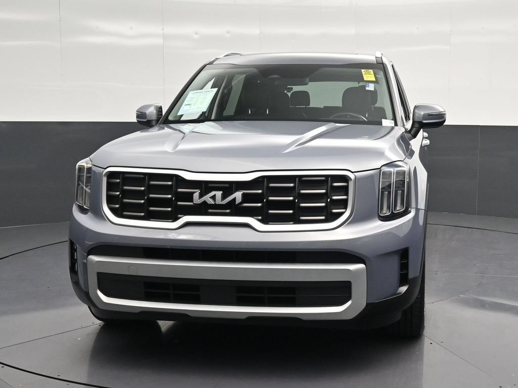Used 2024 Kia Telluride S w/ S Sunroof Package FWD image 6