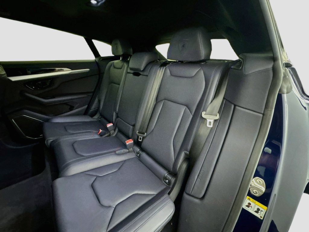 Used 2025 Lamborghini Urus S AWD/4WD image 26