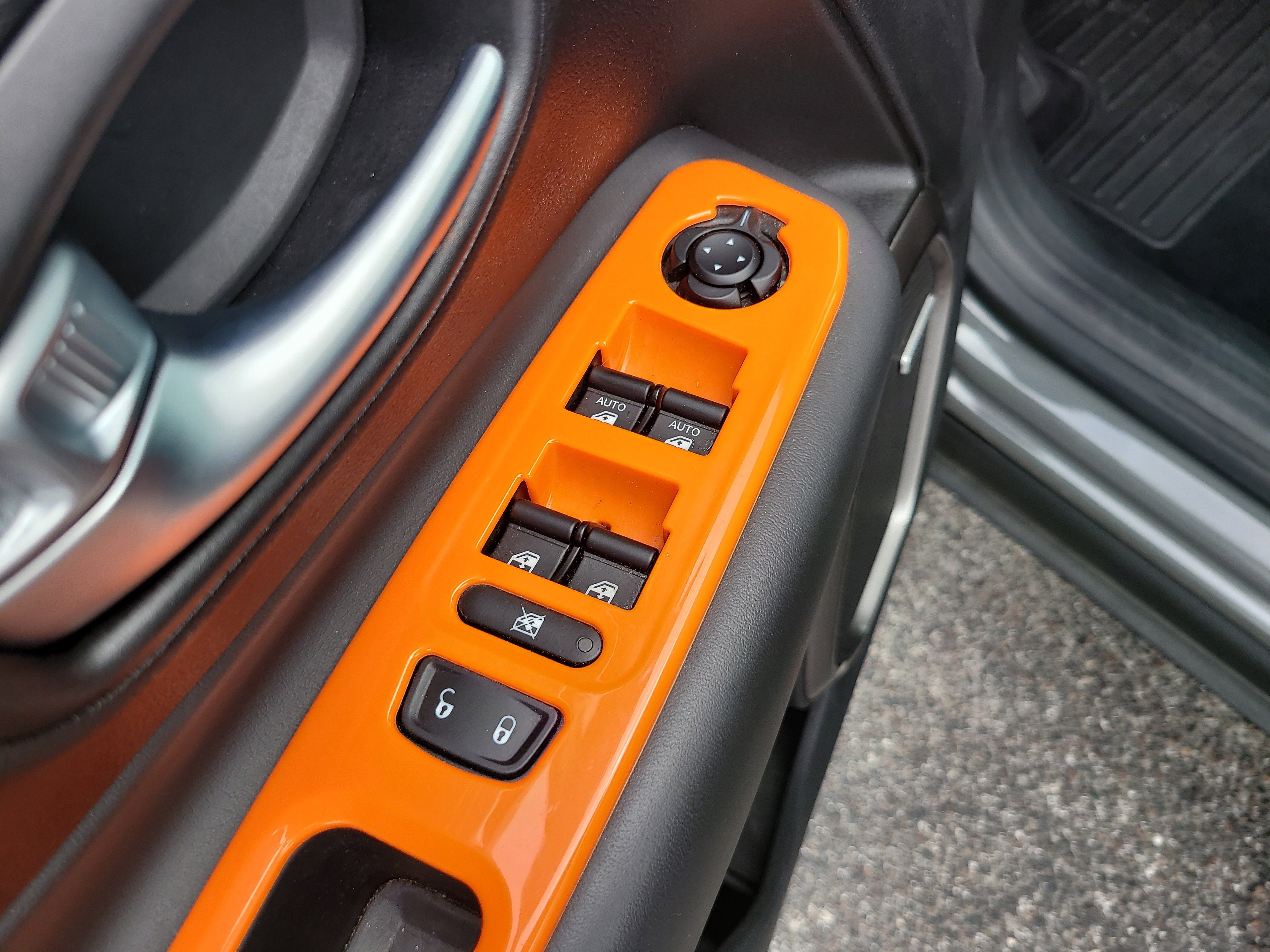 Used 2021 Jeep Renegade Limited w/ Sun & Sound Group AWD/4WD image 15