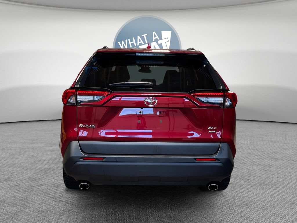 Used 2022 Toyota RAV4 XLE w/ Convenience Package AWD/4WD image 5