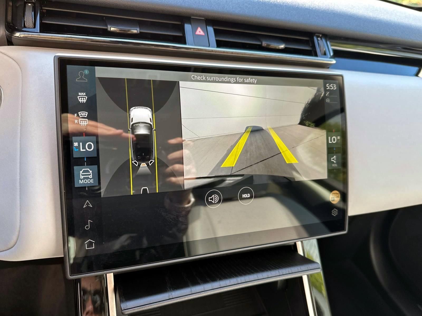 Used 2025 Land Rover Range Rover Velar S image 16