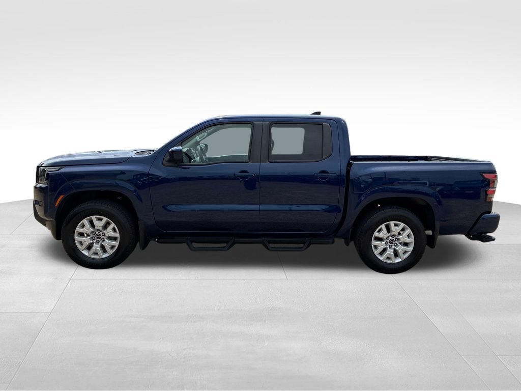 Used 2022 Nissan Frontier SV w/ Technology Package AWD/4WD image 2