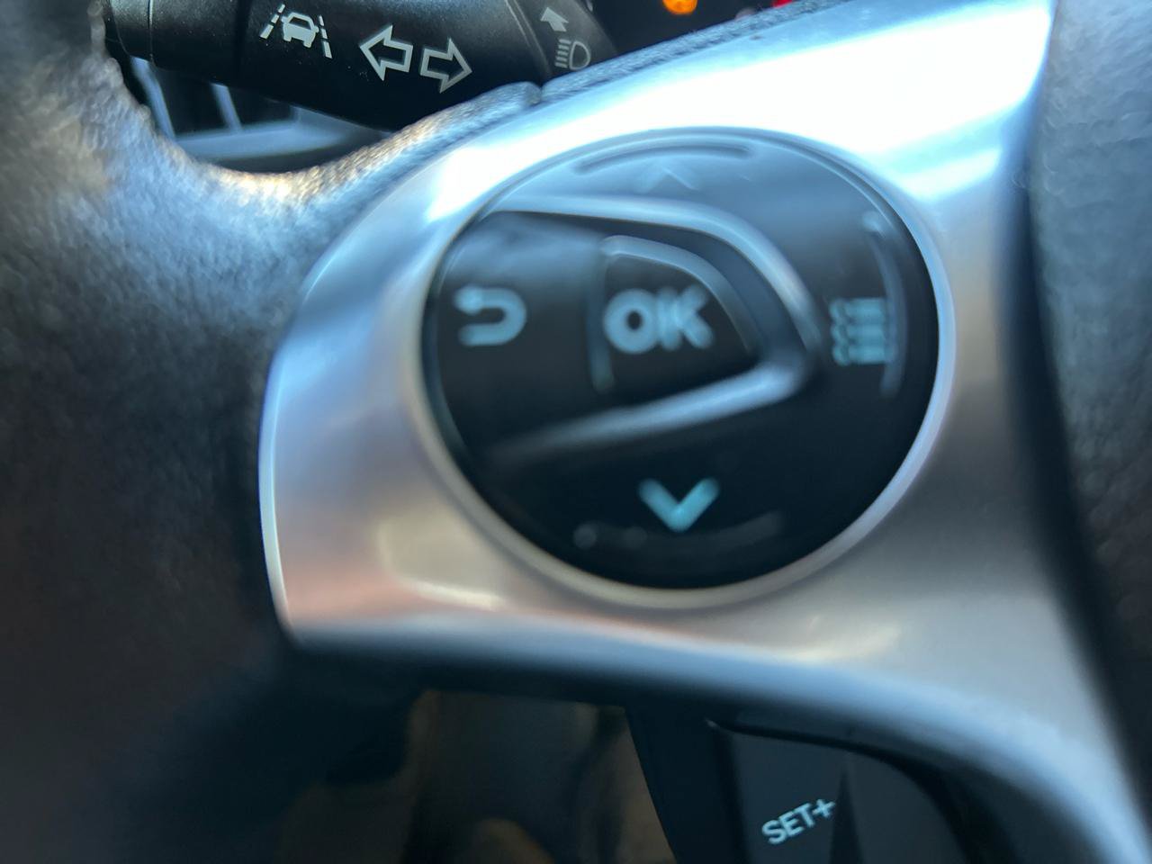Used 2021 Ford Transit Connect XLT FWD image 17