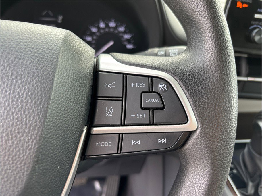 Used 2021 Toyota Sienna LE FWD image 23