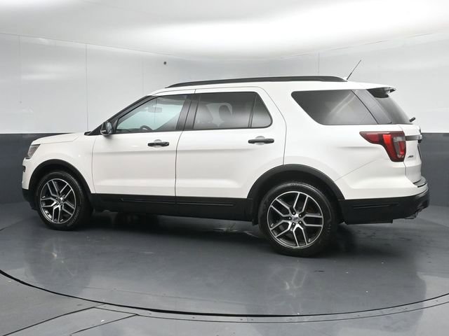 Certified 2018 Ford Explorer Sport image 5