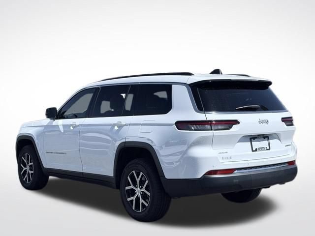 Used 2025 Jeep Grand Cherokee L Limited AWD/4WD image 9