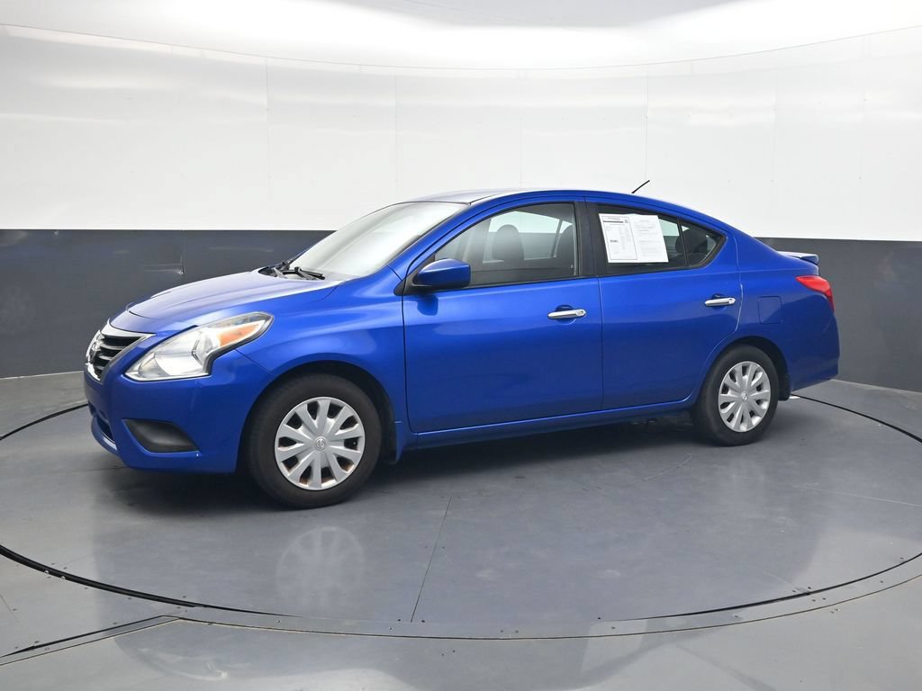 Used 2015 Nissan Versa SV FWD image 11