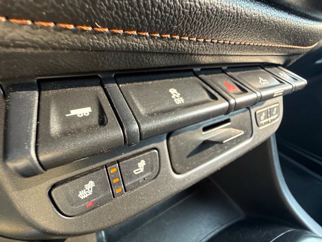 Used 2021 GMC Canyon AT4 AWD/4WD image 12