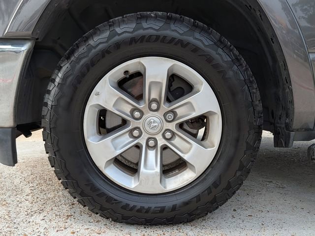 Used 2020 RAM 1500 Laramie AWD/4WD image 10