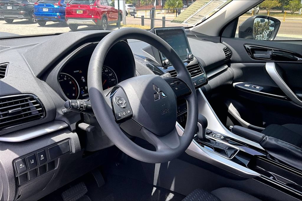 New 2026 Mitsubishi Eclipse Cross LE AWD/4WD image 7