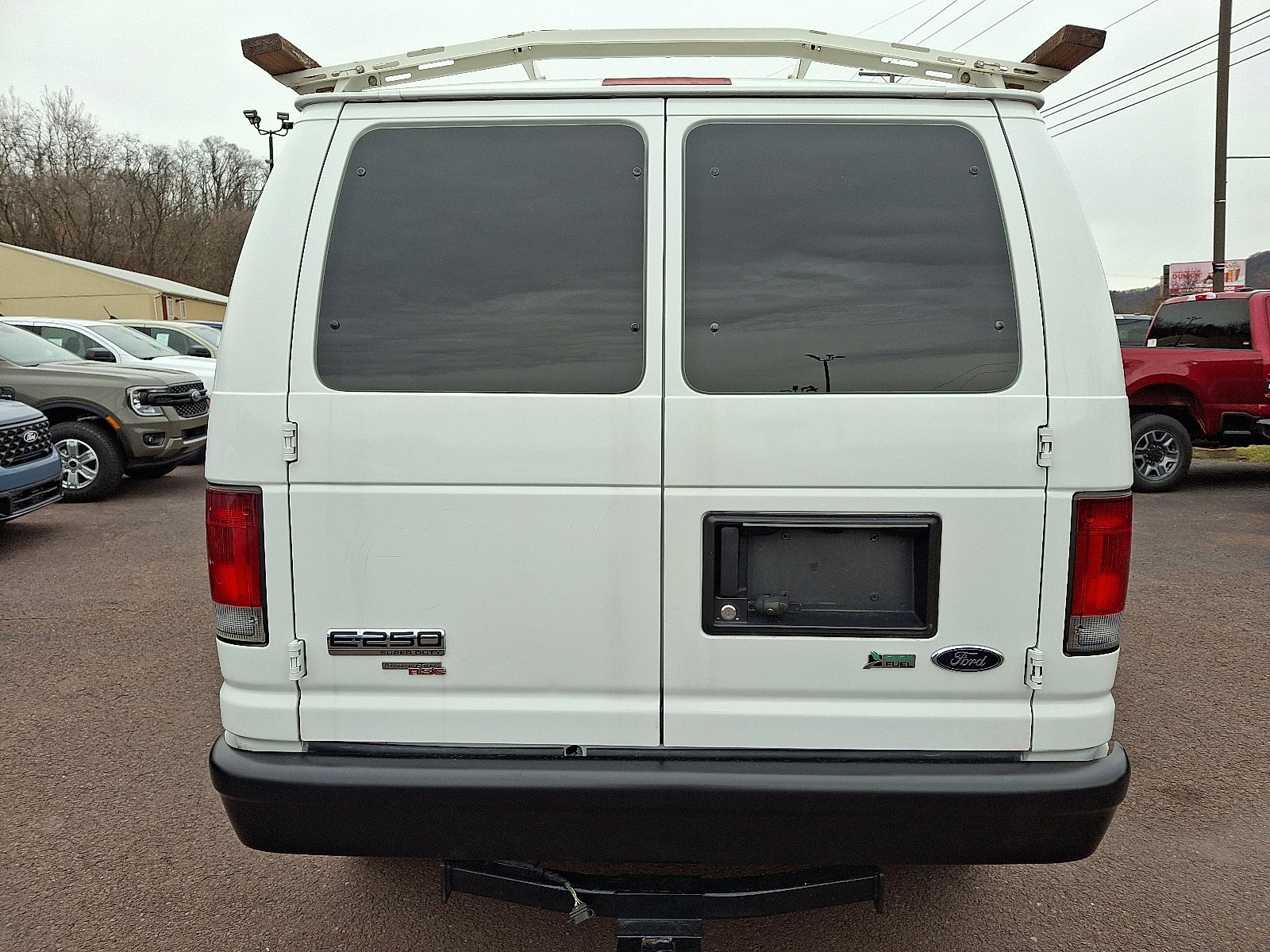 Used 2012 Ford E-250 and Econoline 250 w/ Commercial Cargo Van Pkg image 9