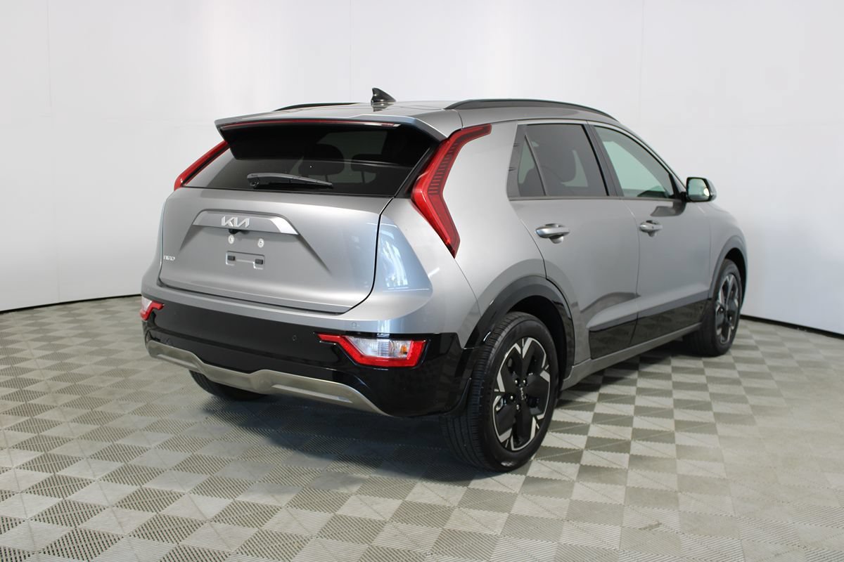 Used 2024 Kia Niro Wind FWD image 6