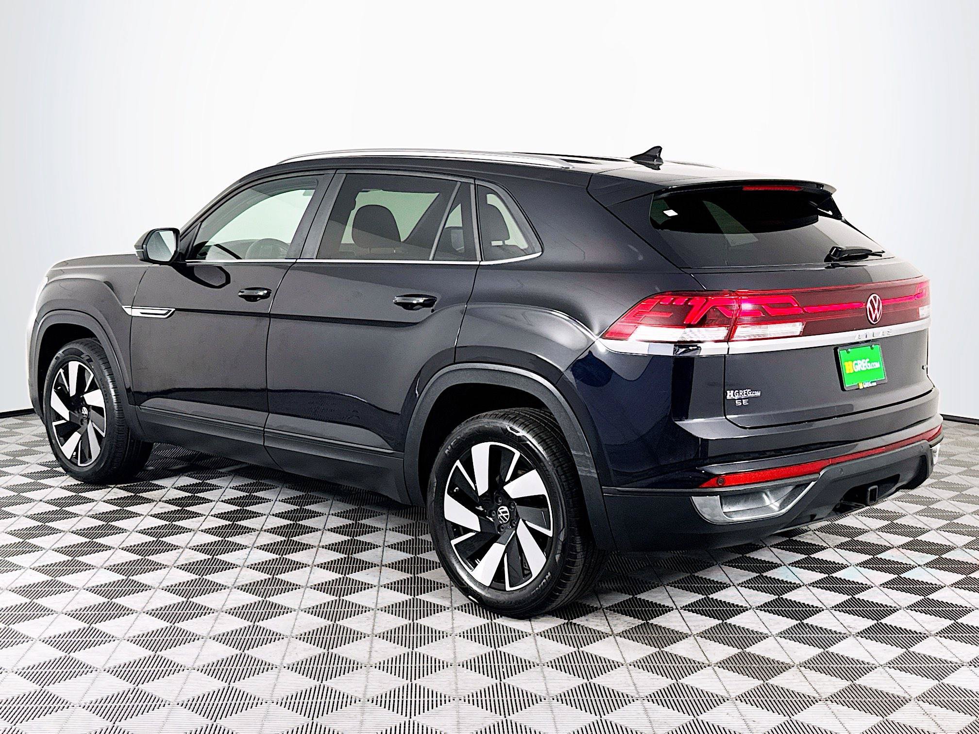 Used 2026 Volkswagen Atlas Cross Sport SE AWD/4WD image 6